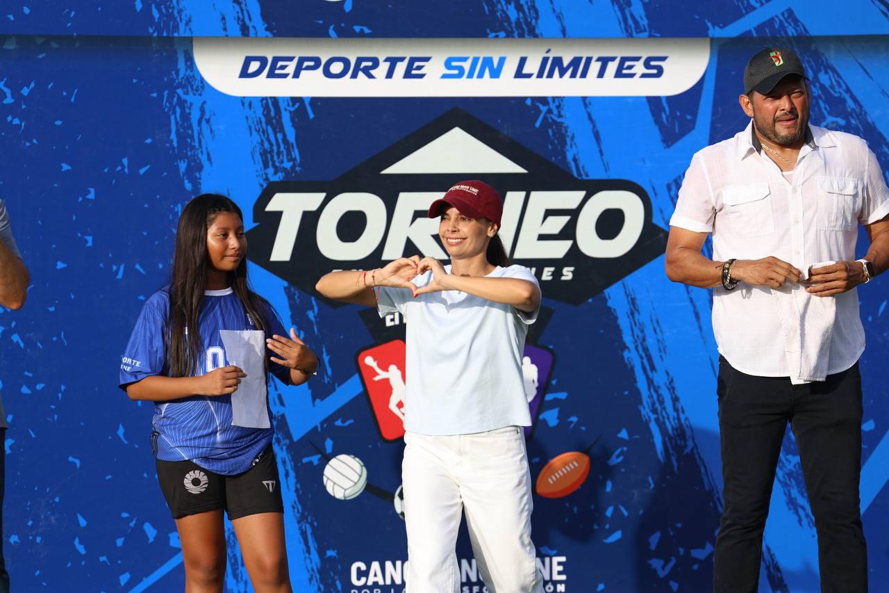 uploads/6/32/01 (1995).Jpeg